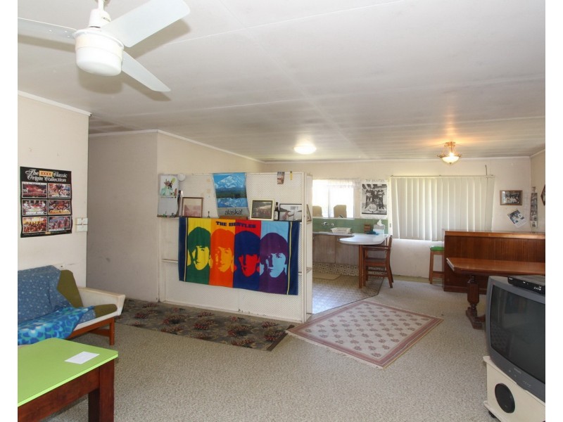 8 Richards Street, Maroochydore QLD 4558