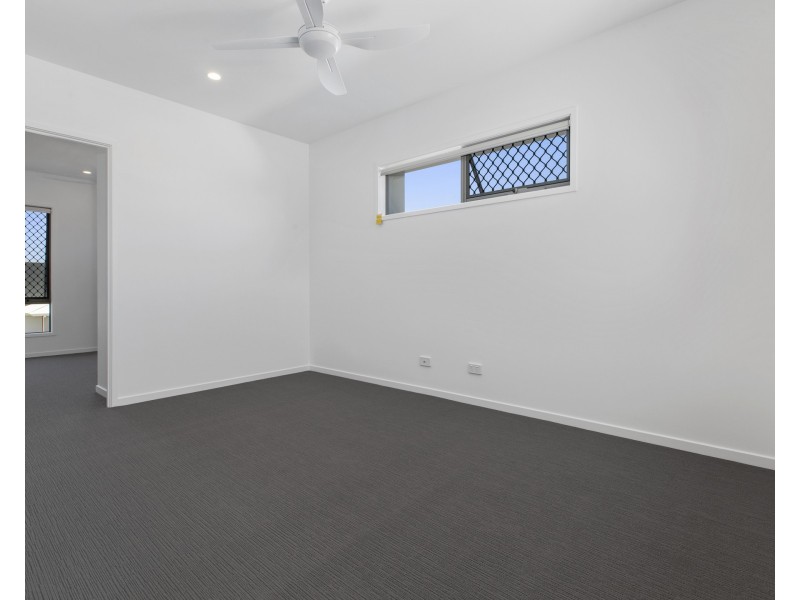 35  Affinity Place, Birtinya QLD 4575