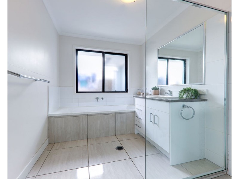 57  Brampton Crescent, Mountain Creek QLD 4557