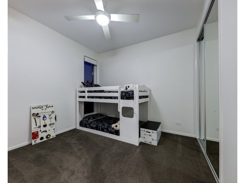 11 Tamborine Close, Mountain Creek QLD 4557