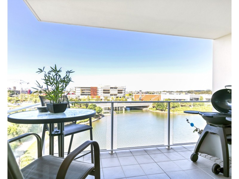 7402/7 Emporio Place, Maroochydore QLD 4558