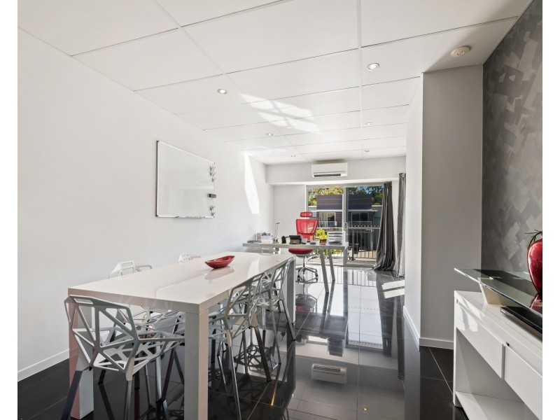 11/11 Exeter Way, Caloundra West QLD 4551