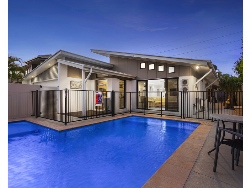 9  Bonaire Court, Parrearra QLD 4575