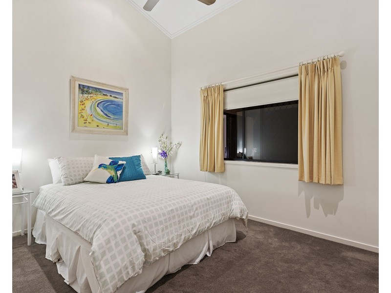 9  Bonaire Court, Parrearra QLD 4575