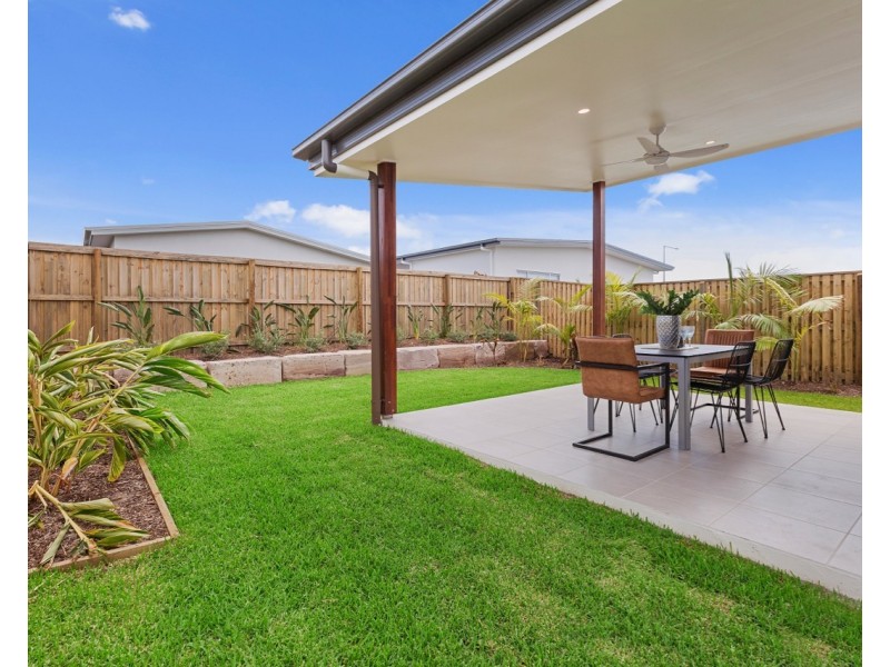 11  Lychee Place, Palmview QLD 4553