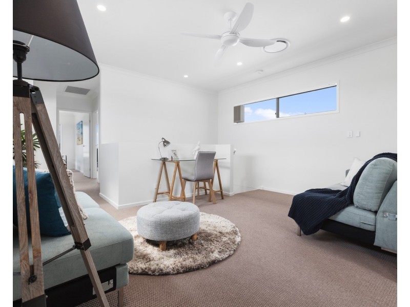 11  Lychee Place, Palmview QLD 4553