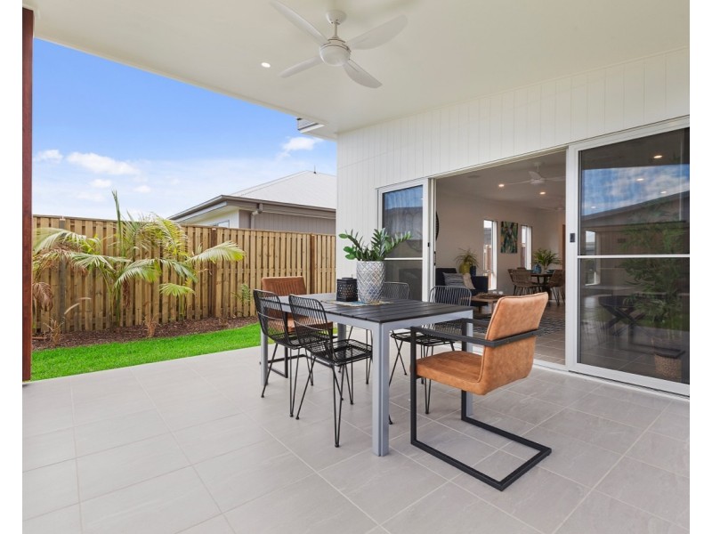 11  Lychee Place, Palmview QLD 4553