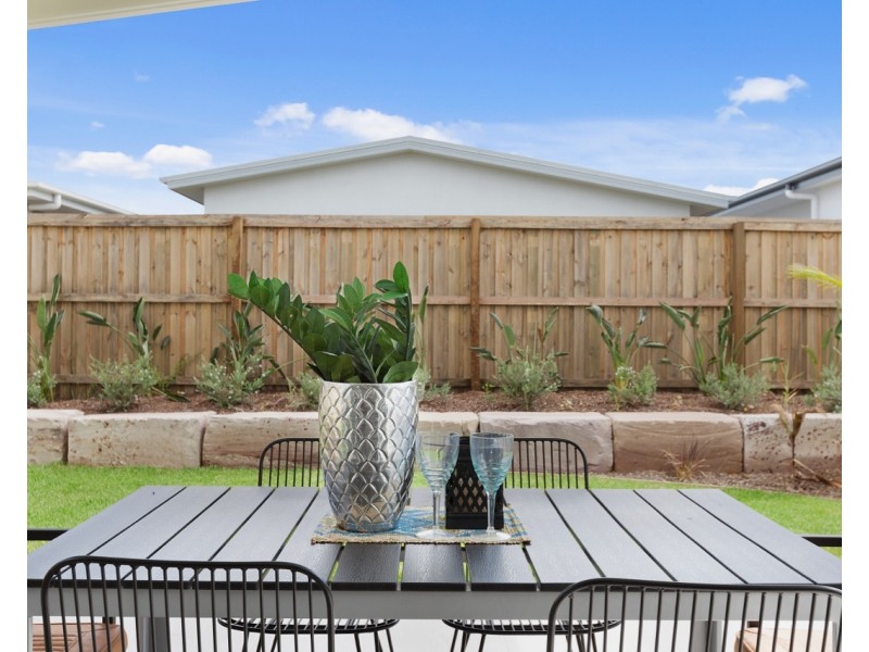 11  Lychee Place, Palmview QLD 4553