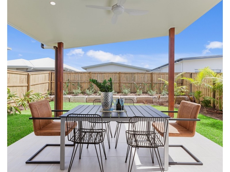 11  Lychee Place, Palmview QLD 4553