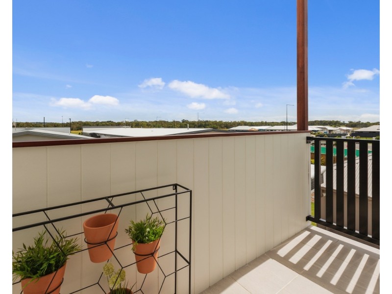 11  Lychee Place, Palmview QLD 4553