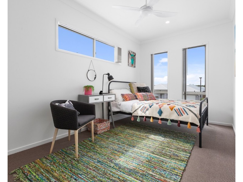 11  Lychee Place, Palmview QLD 4553