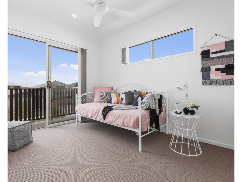 11  Lychee Place, Palmview QLD 4553