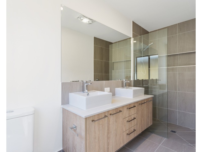 11 Harlequin Road, Palmview QLD 4553