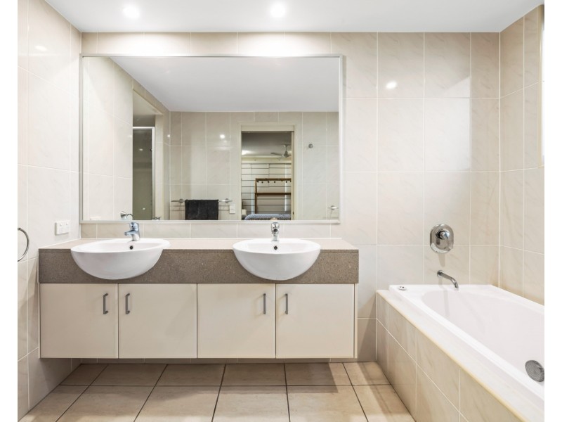 1/1  Mai Street, Maroochydore QLD 4558