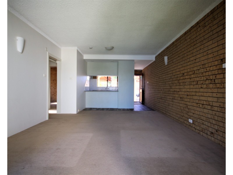 2/24 Woomba Place, Mooloolaba QLD 4557