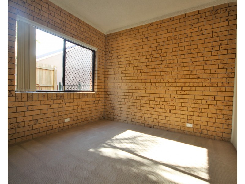 2/24 Woomba Place, Mooloolaba QLD 4557