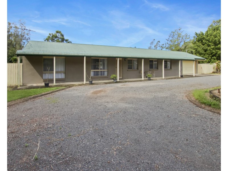 4 Castlereagh Court, Beerwah QLD 4519