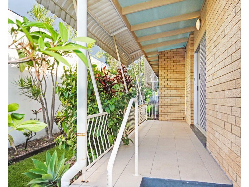 39 Allambie St, Maroochydore QLD 4558