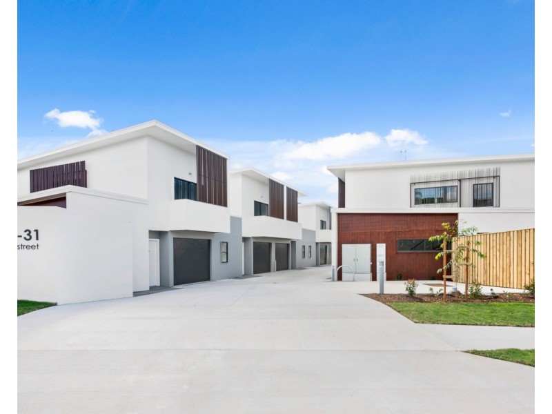 8/29-31 King Street, Buderim QLD 4556