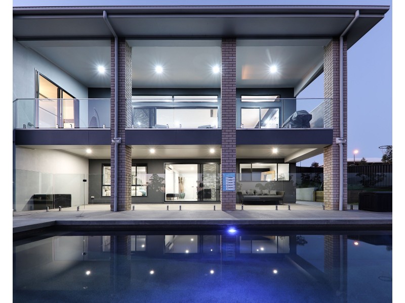 9 Kingfisher Crescent, Palmview QLD 4553