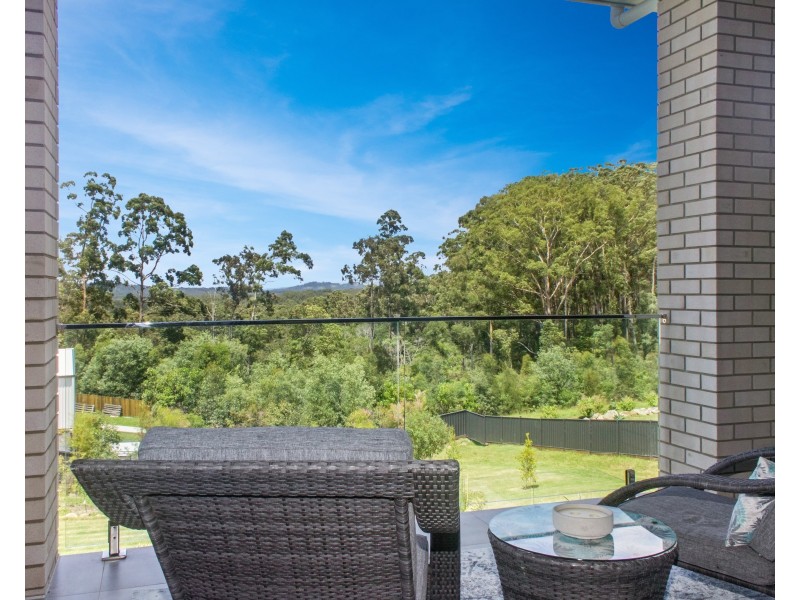 9 Kingfisher Crescent, Palmview QLD 4553