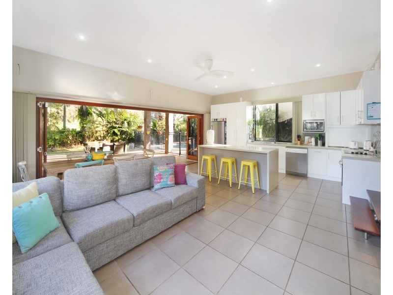 887 Old Maroochydore Road, Forest Glen QLD 4556