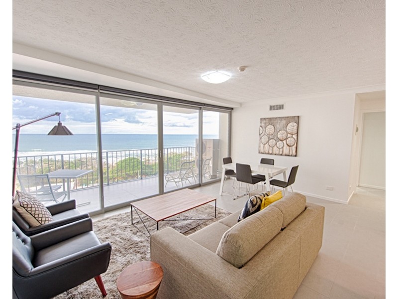 32/27 Sixth Ave, Maroochydore QLD 4558