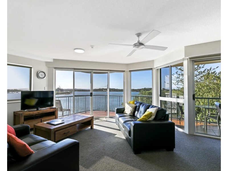 16/2-4 Picnic Point Esplanade, Maroochydore QLD 4558