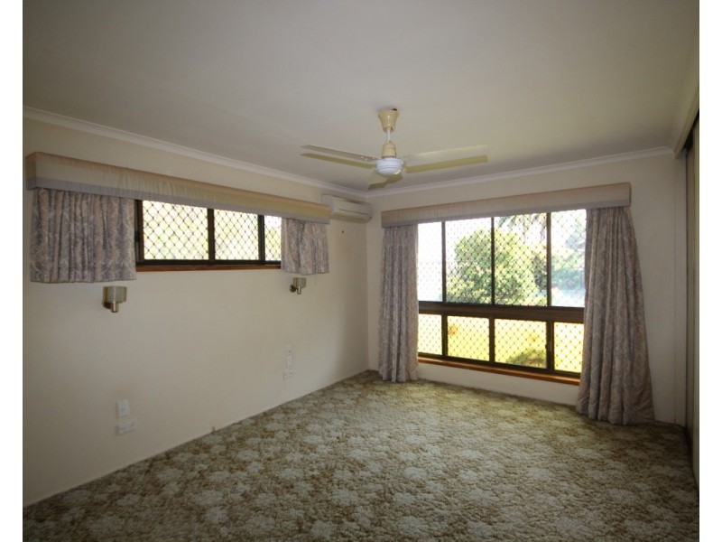 71 Broadsea Avenue, Maroochydore QLD 4558