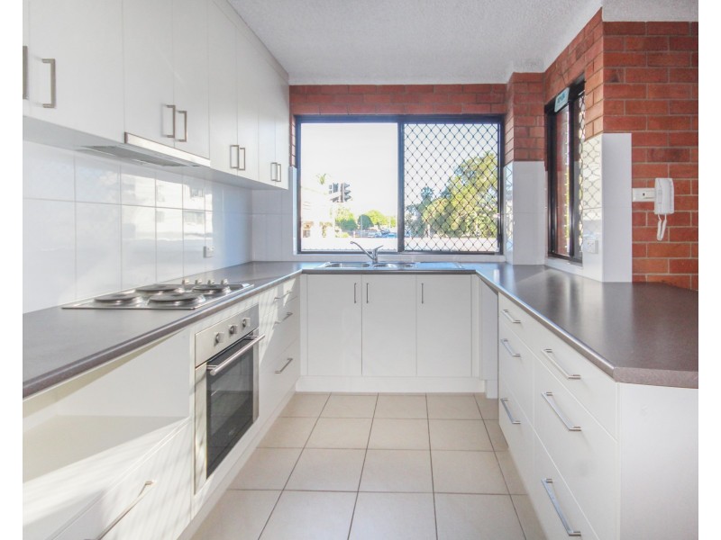 8/13 Burnett St, Mooloolaba QLD 4557