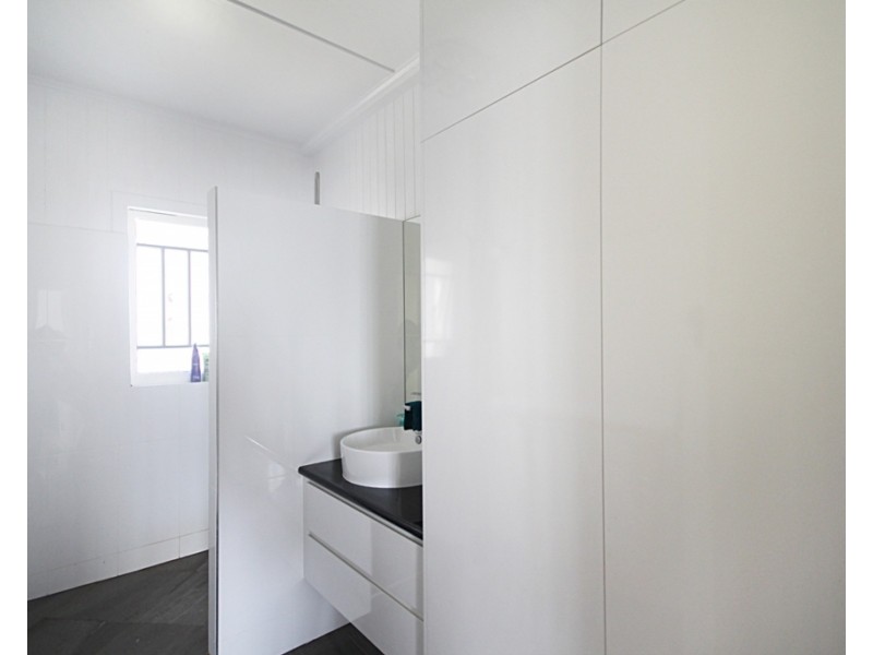 64 Anzac Avenue, Maroochydore QLD 4558