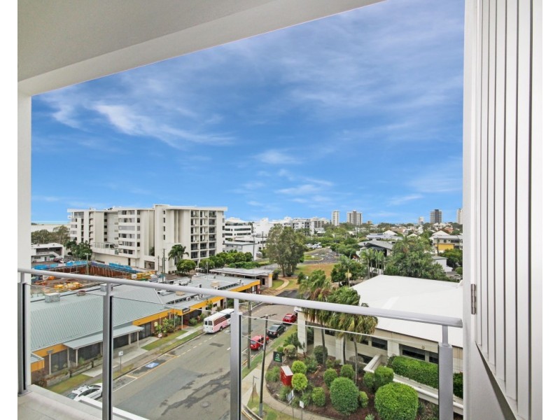 603/4 Maud St, Maroochydore QLD 4558