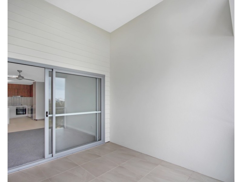 603/4 Maud St, Maroochydore QLD 4558