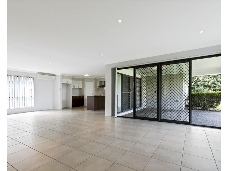 23 Silvereye Circuit, Beerwah QLD 4519