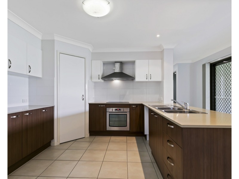 23 Silvereye Circuit, Beerwah QLD 4519