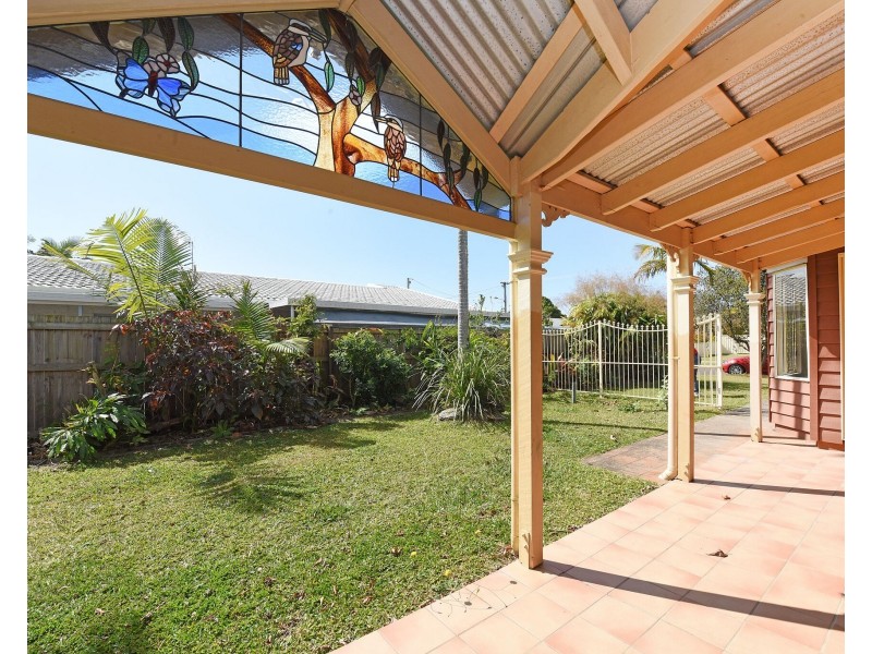 22 Surf Road, Maroochydore QLD 4558