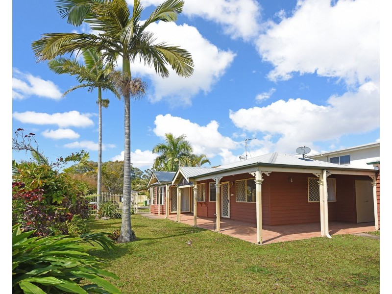 22 Surf Road, Maroochydore QLD 4558