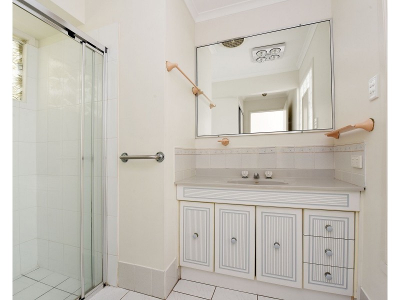 22 Surf Road, Maroochydore QLD 4558