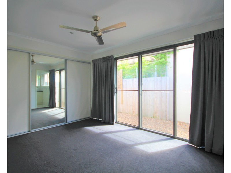60 Brampton Crescent, Mountain Creek QLD 4557