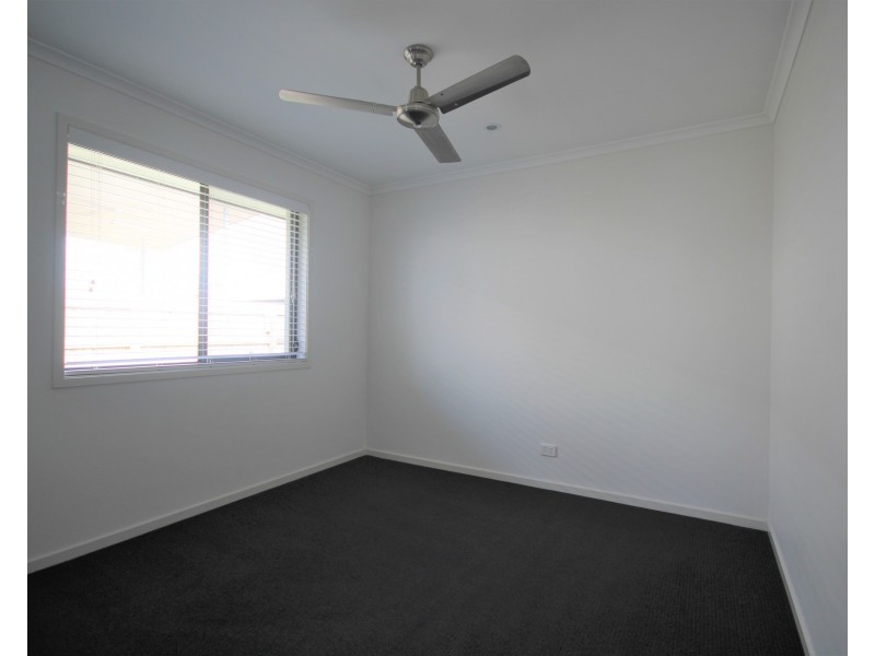 60 Brampton Crescent, Mountain Creek QLD 4557
