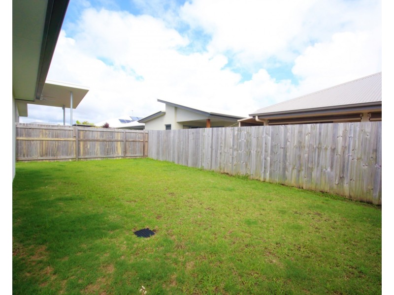 60 Brampton Crescent, Mountain Creek QLD 4557
