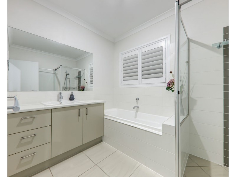 23 Frogmouth Circuit, Mountain Creek QLD 4557