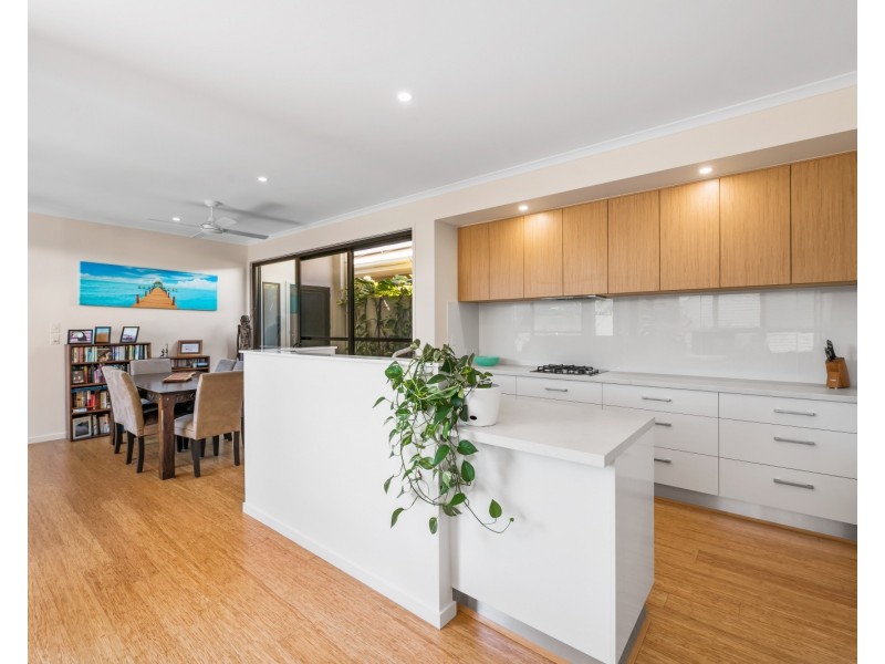 26 Waterway Drive, Birtinya QLD 4575