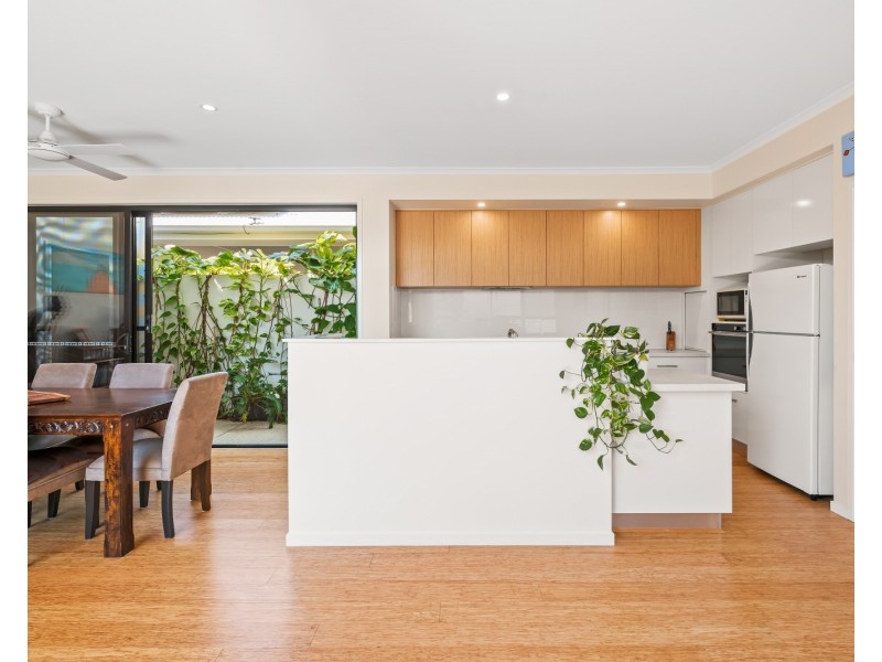 26 Waterway Drive, Birtinya QLD 4575
