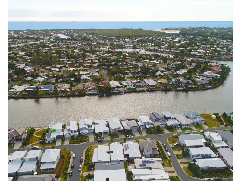 26 Waterway Drive, Birtinya QLD 4575