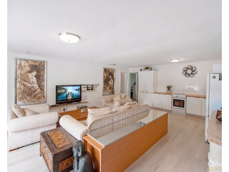 73 Millwell Rd, Maroochydore QLD 4558