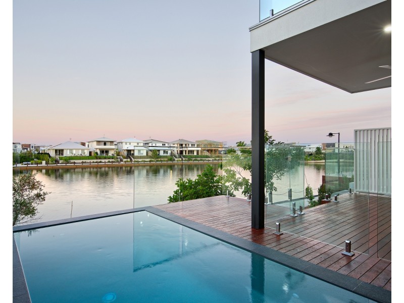 52 Reflection Crescent, Birtinya QLD 4575