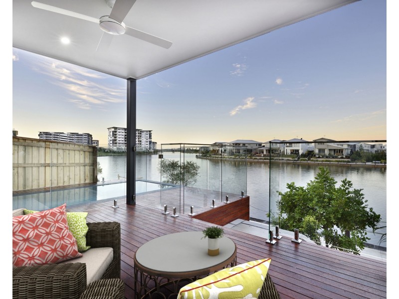 52 Reflection Crescent, Birtinya QLD 4575