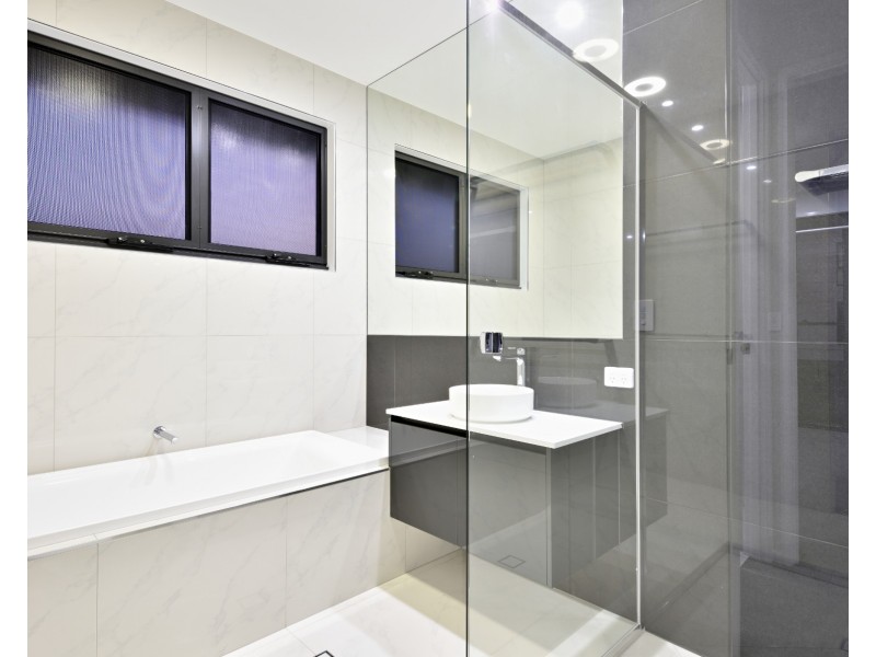 52 Reflection Crescent, Birtinya QLD 4575