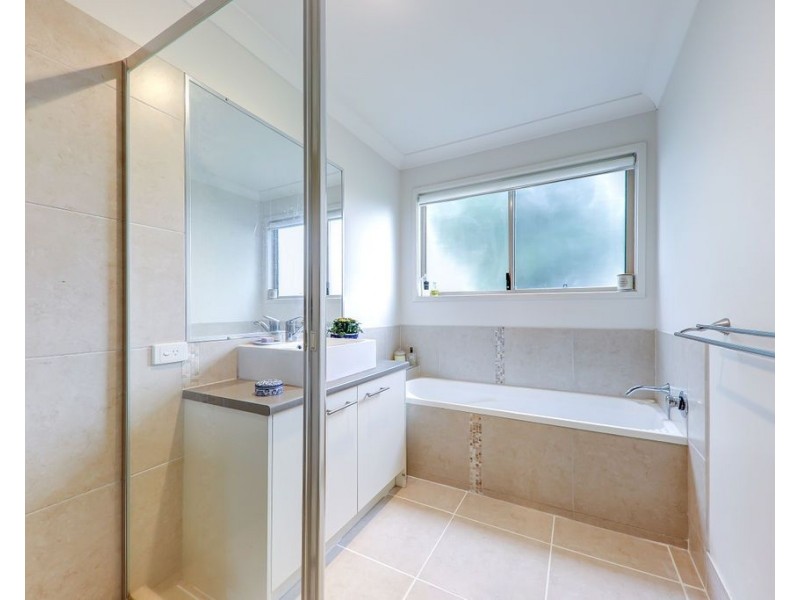 6 Rainbow Court, Woombye QLD 4559